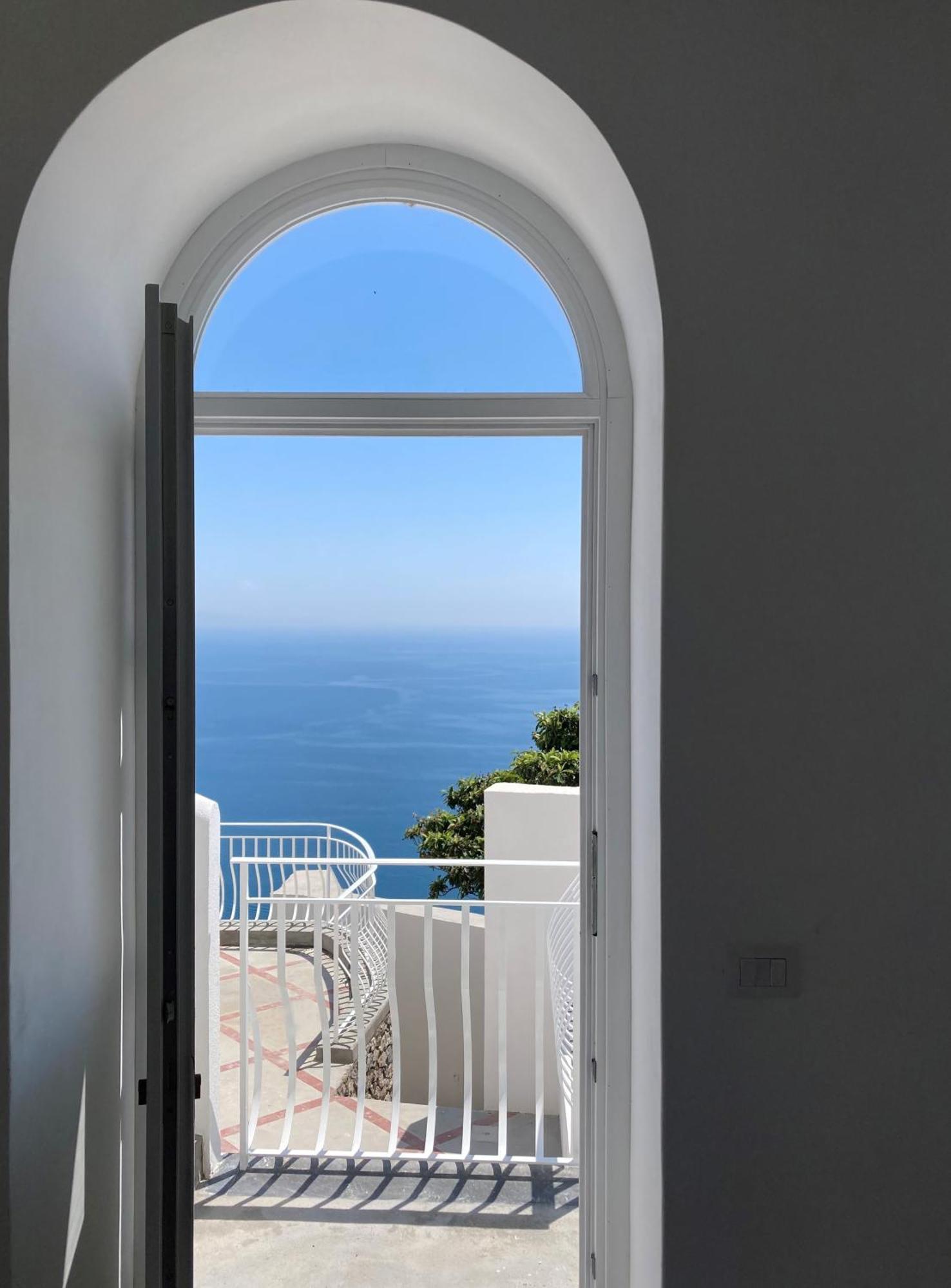 Le More Di Praiano Eksteriør billede